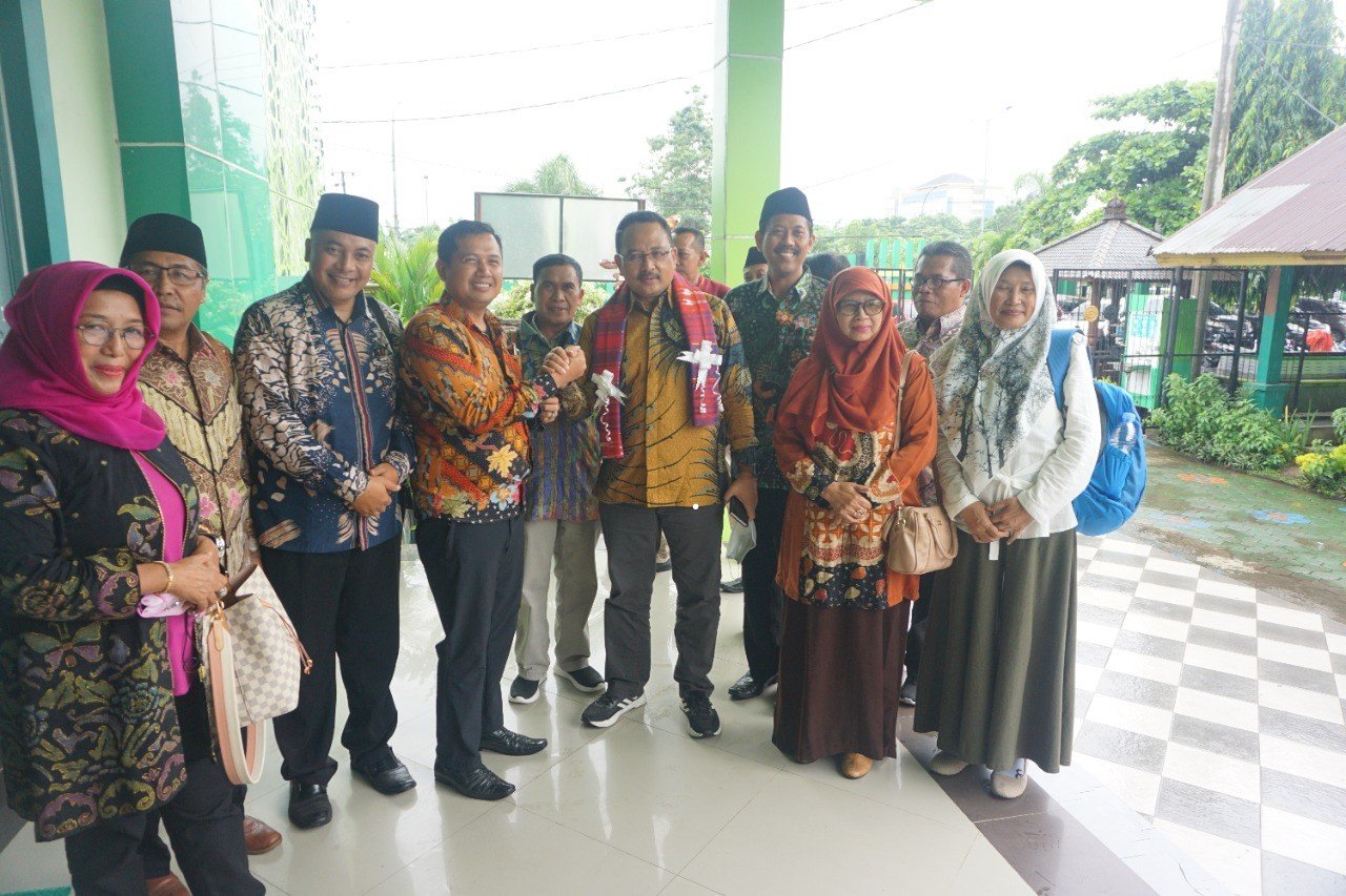 KKM Wilayah Kerja Kota Malang Melakukan Kunjungan Studi Tiru di MTsN 1 Kota Makassar