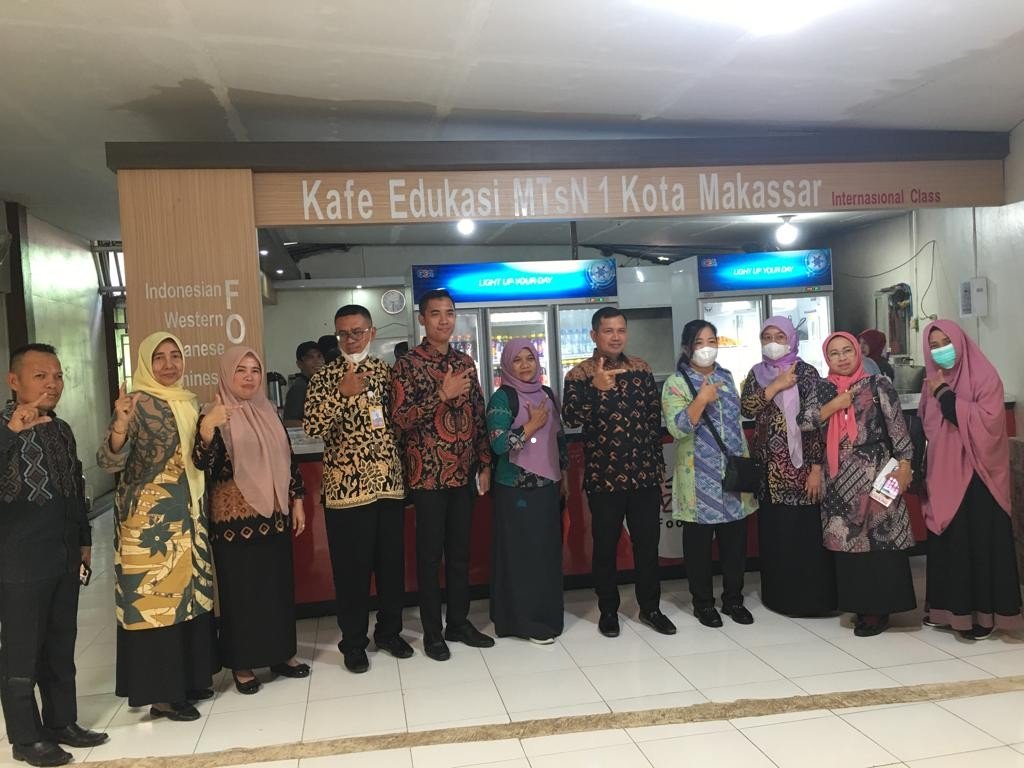Balai Pengawas Obat dan Makanan (BPOM) Kendari Melakukan Kunjungan Kerja ke MTsN 1 Kota Makassar