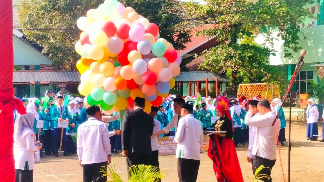 MTsN 1 Kota Makassar Melaksanakan Kegiatan MATSAMA Tahun Ajaran 2025/2026
