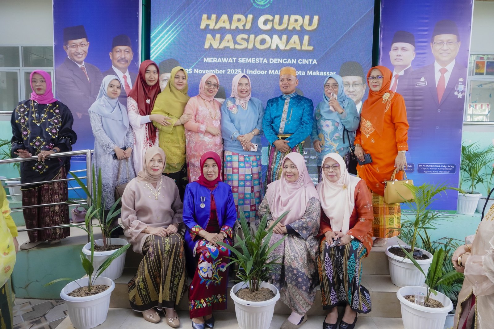 Semarak Hari Guru Nasional, MTsN 1 Kota Makassar Mengikuti Upacara HGN dan Laksanakan Beragam Lomba Meriah