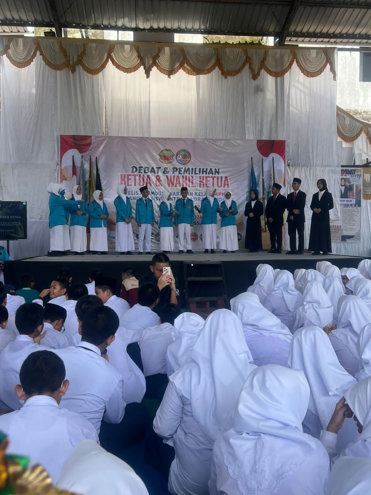 MTsN 1 Kota Makassar Laksanakan Debat dan Pemilihan Ketua - Wakil Ketua MPK dan OSIM Periode 2026 - 2027