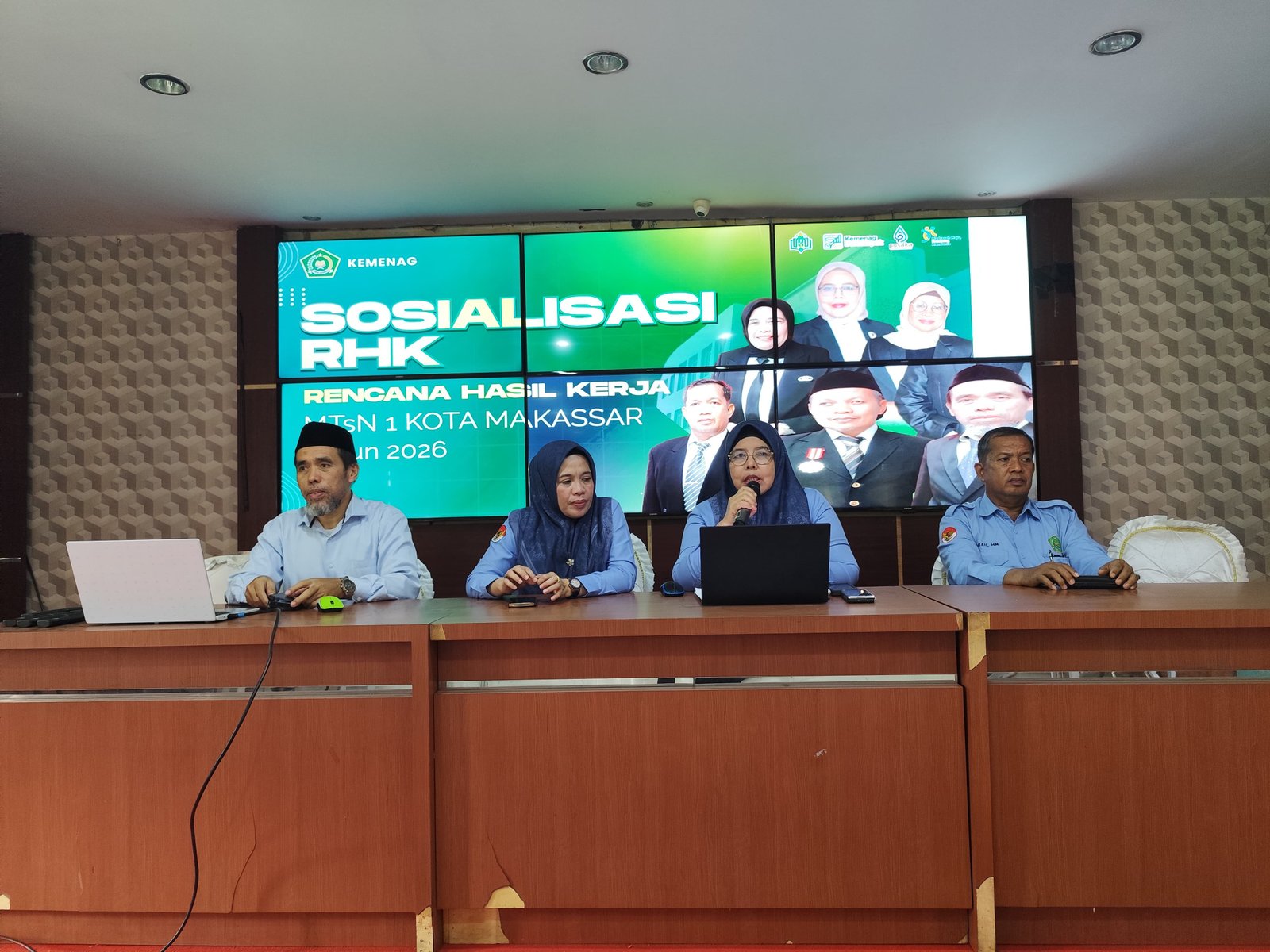 MTsN 1 Kota Makassar Perkuat Akuntabilitas Kinerja Lewat Sosialisasi Pengisian RHK