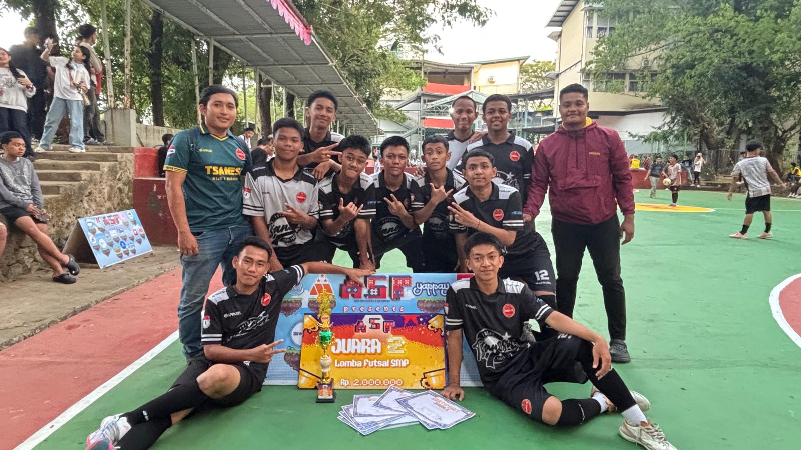 Tendang Prestasi hingga Final, MTsN 1 Kota Makassar Raih Juara 2 Futsal Tingkat Provinsi di Athirah Festival Vol. 4